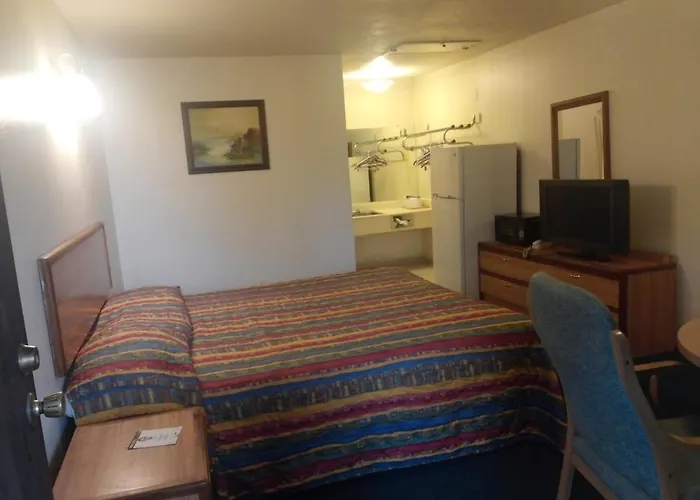 Evergreen Inn Covina