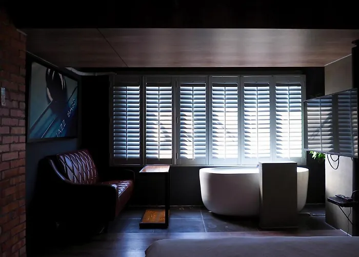 Pinhouse Bed & Breakfast Kaohsiung
