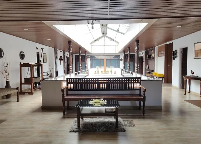 Hotel Mudra Midtown Kalasa
