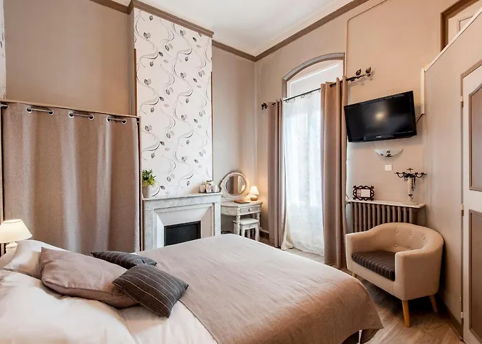 Hôtel de Charme Le Provence Salon-de-Provence
