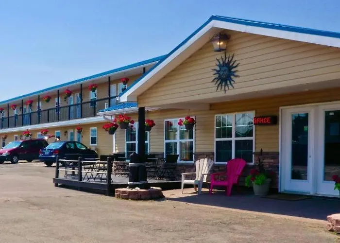 Parlee Beach Motel Shediac