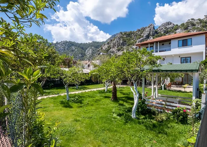 Ayris Hotel Çıralı