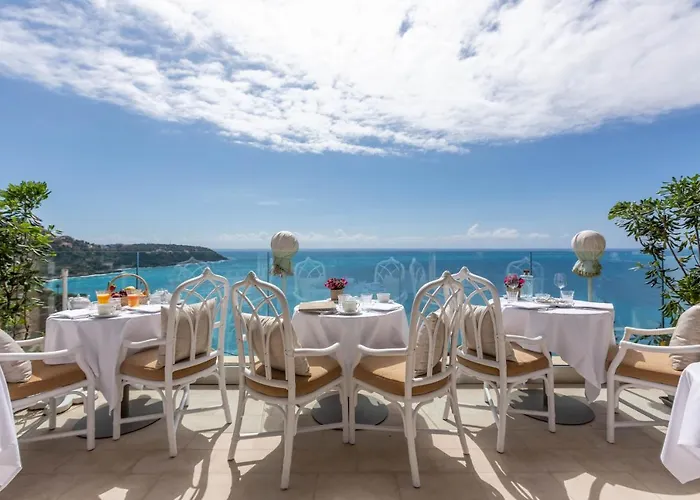 Hôtel Le Roquebrune