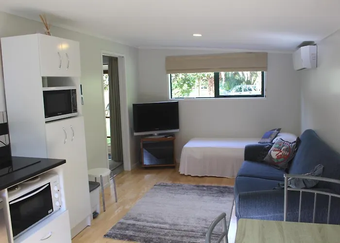 Parsloe'S Cottage Coromandel