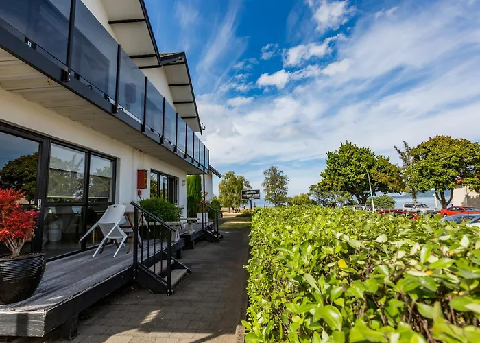 Le Chalet Suisse Motel Taupo