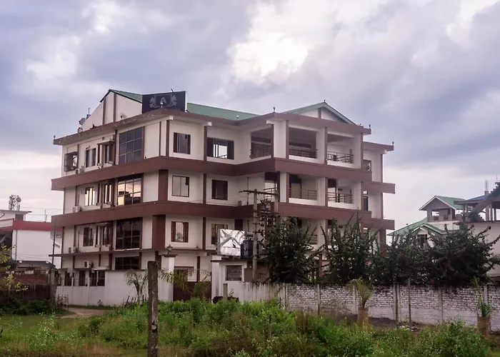 Hotel Aatreyee Dibrugarh