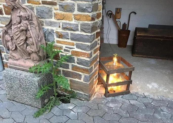 Hotel Altes Weingut Bröhl Hatzenport