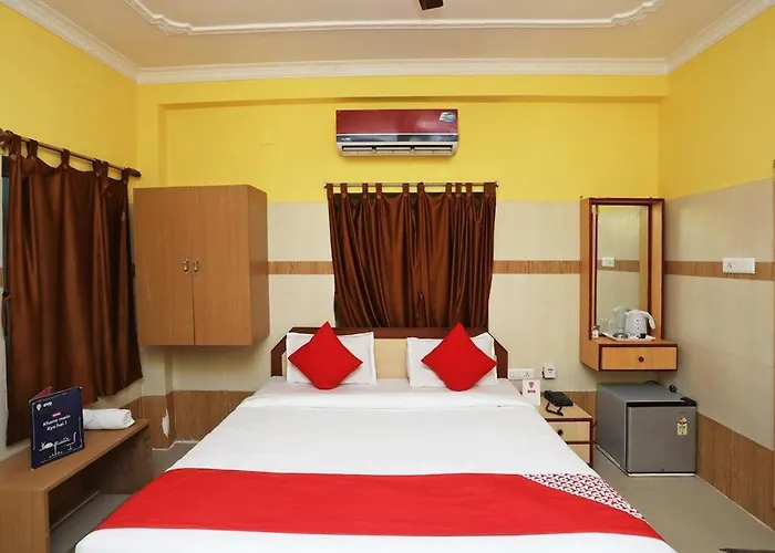 Puri Inn: Beachside Retreat with Lift & Parking