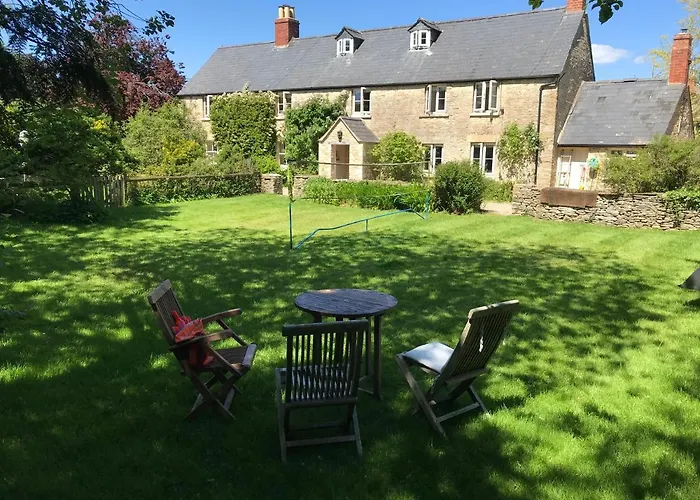 The Long House Bed & Breakfast Cirencester