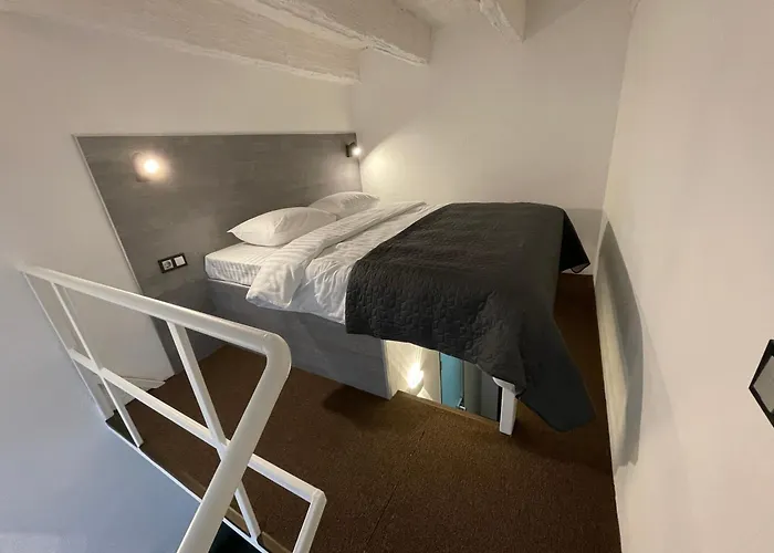 Lift Hotel Boutique - Derybasivska Odesa