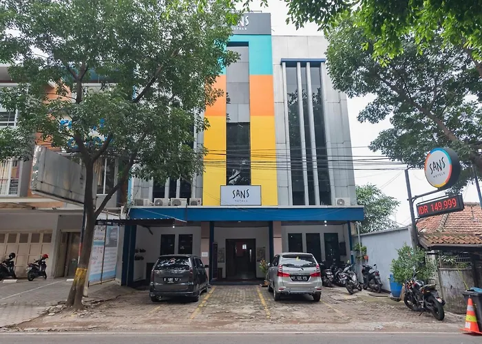 Sans Hotel Cihampelas Bandung