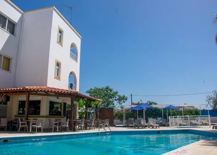 Harriets Apartments Kardamena 