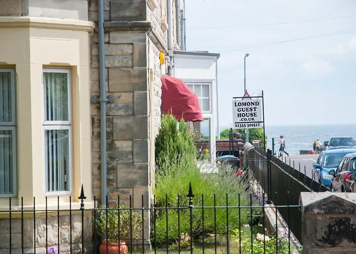 Lomond Guest House Leven 
