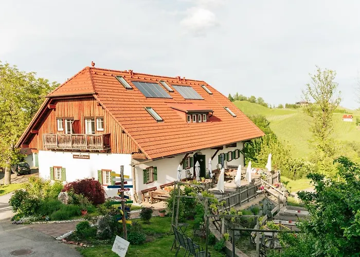 Gästezimmer&Buschenschank mit Weingut Hack-Gebell Gamlitz