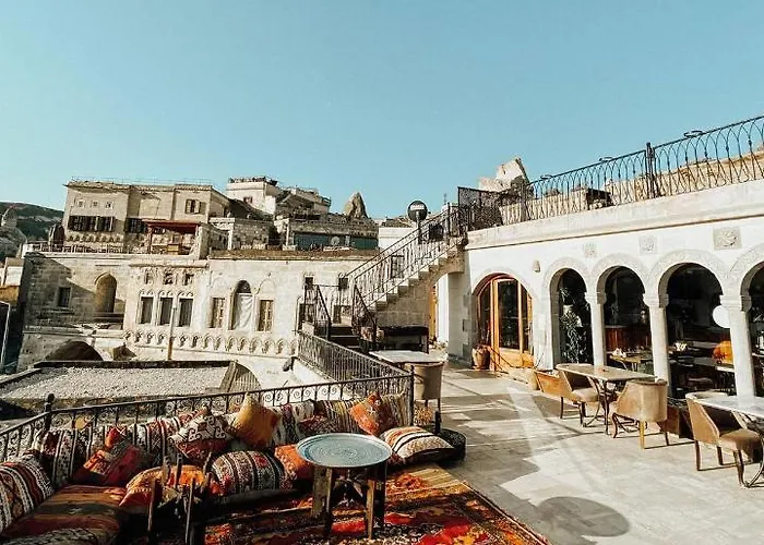 Caftan Cave Suites Göreme