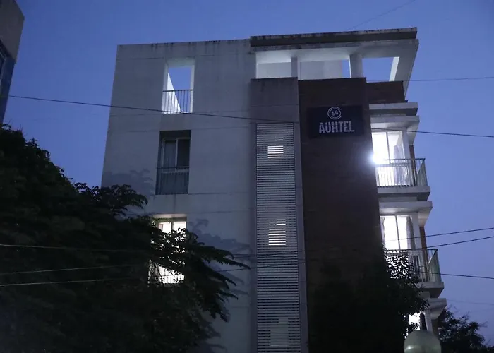 Auhtel Baner Hotel Pune