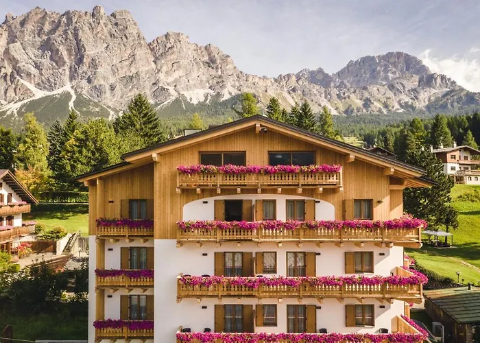 Camina Suite And Spa Cortina d'Ampezzo