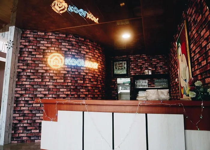Koolkost Near University Of Surabaya
