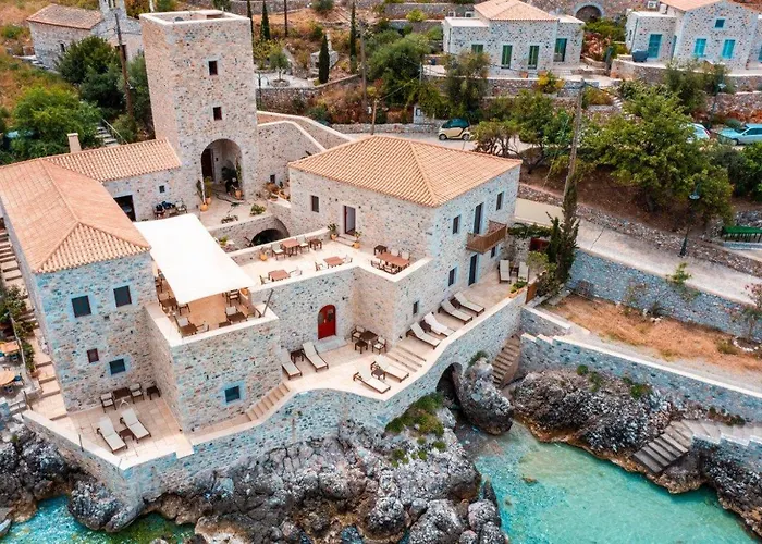 Pirgos Mavromichali Hotel Limeni