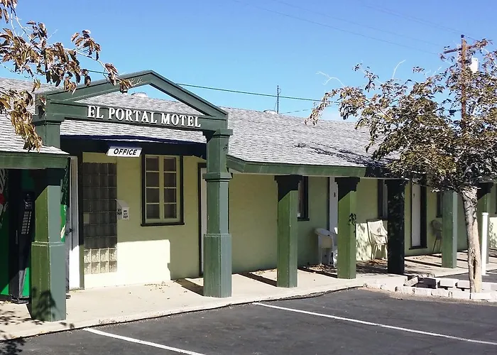 El Portal Motel Beatty