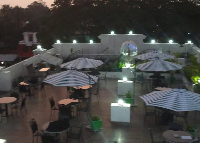 Hotel Sea Palace Kollam