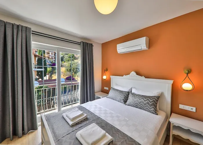 Lora Kaş Hotel