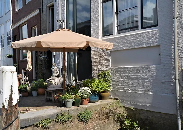 Rijksmonument Appelsteiger Bed and Breakfast Dordrecht