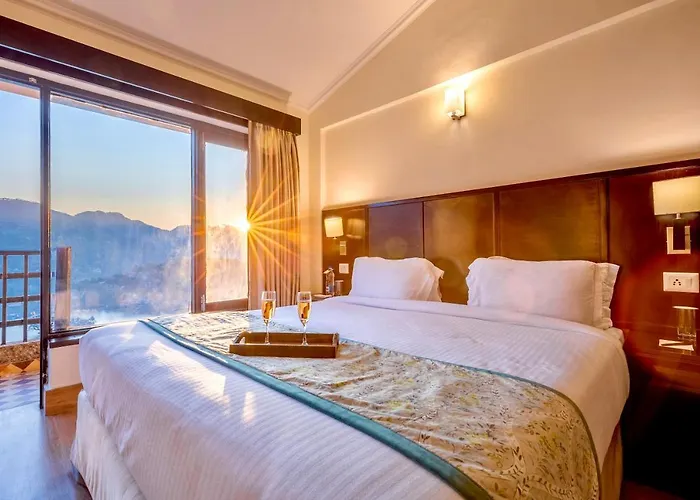 Rosewood Retreat Bhimtal Aparthotel