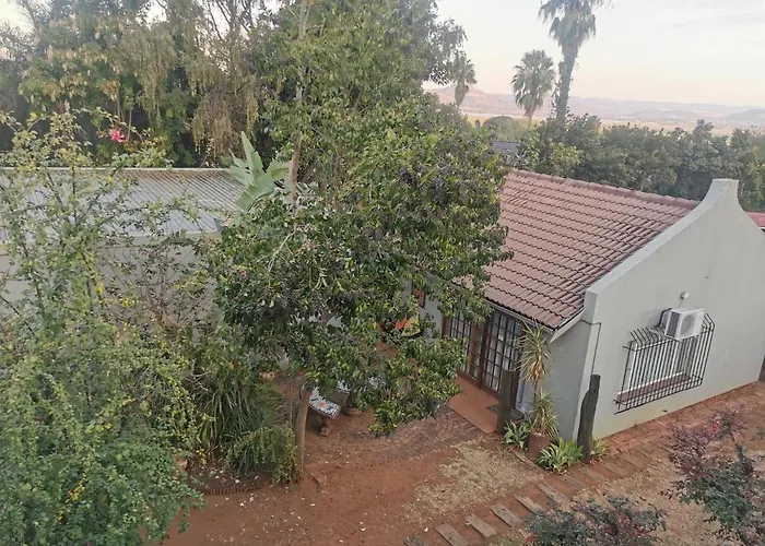 Sun Deck Lodge Hartbeespoort