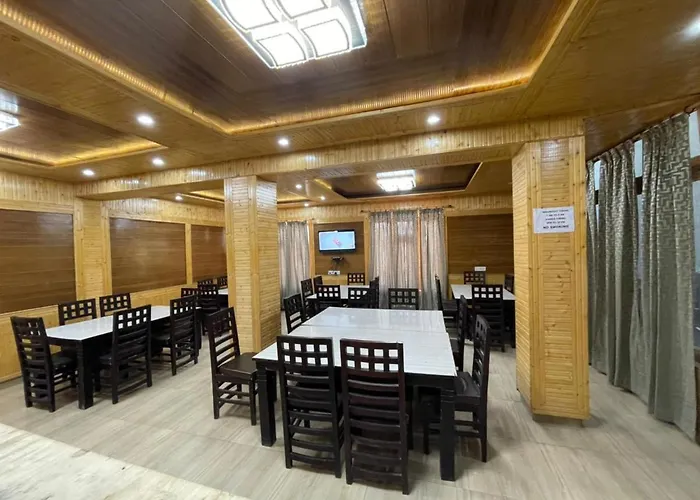 Hotel Khardongla Leh