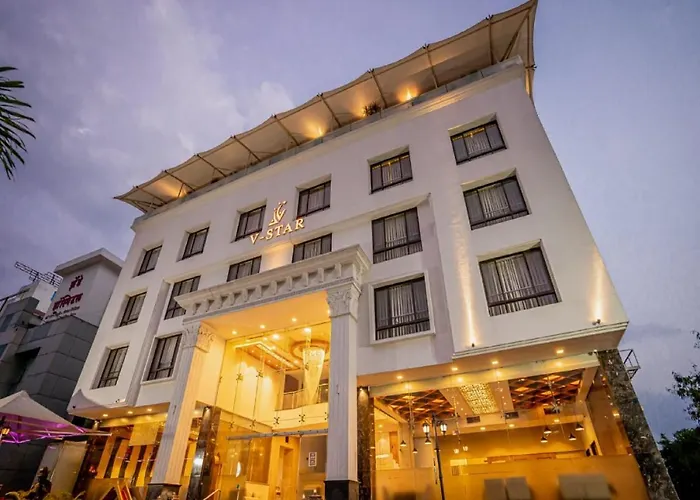 V Star Hotel Ahilyanagar