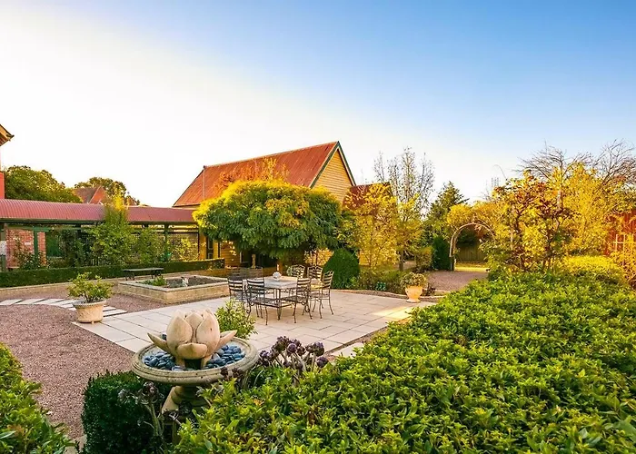 Langley Estate, Bendigo Bed & Breakfast