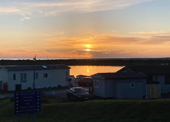 Kingdom Holiday Park - Parrot Millom