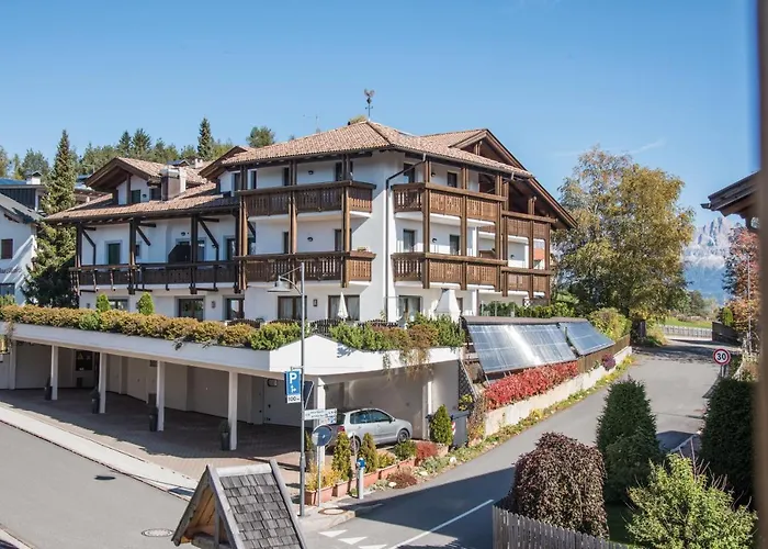 Apparthotel Feldhof - Living And Bistro Deutschnofen