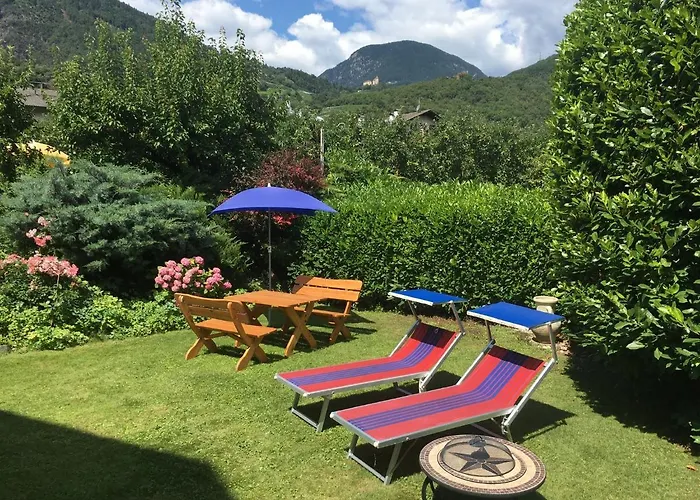 Hotel Garni Rebhof Nals