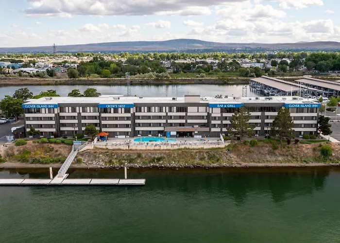 Clover Island Inn Kennewick