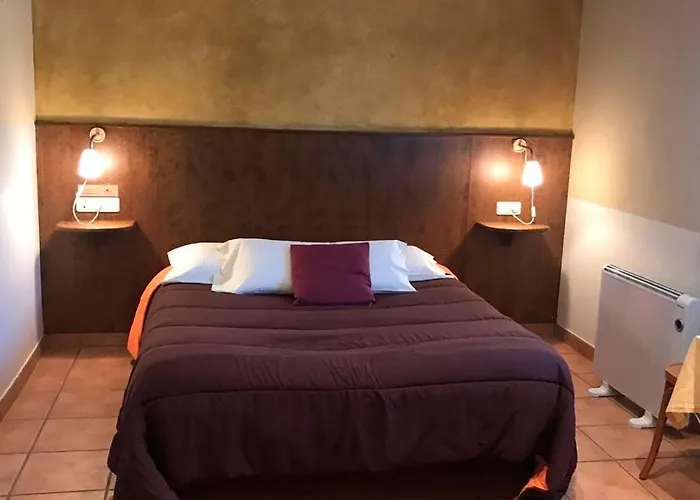 Hotel Familiar Bagá