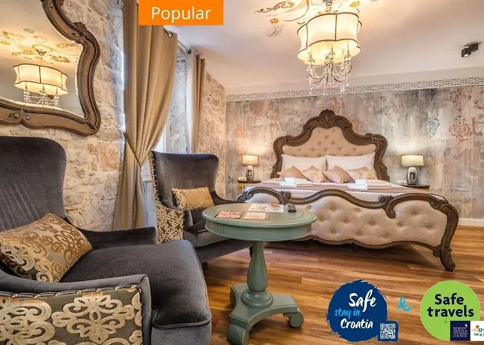 Plaza Marchi Old Town - Mag Quaint & Elegant Boutique Hotels Split