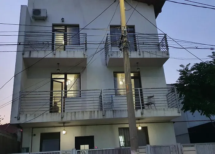 Pensiune Fundeni- Dragonul Rosu Bukarest