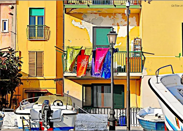 Al Porticciolo Bed & Breakfast Salerno