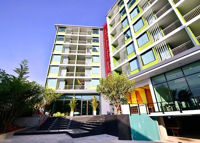Lakkhana Poolside Resort Pattaya