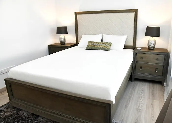Baz Tower Apart otel Lefkoşa