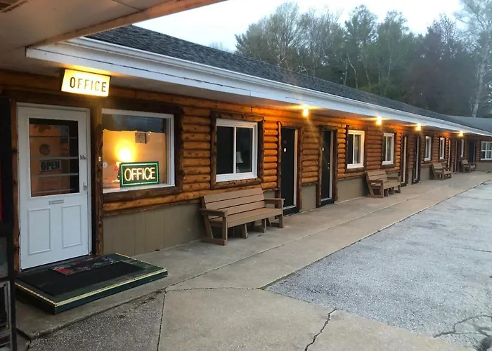 Holiday Motel Manistique