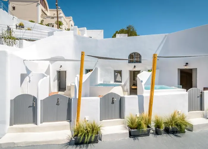 Anila Suites Fira 