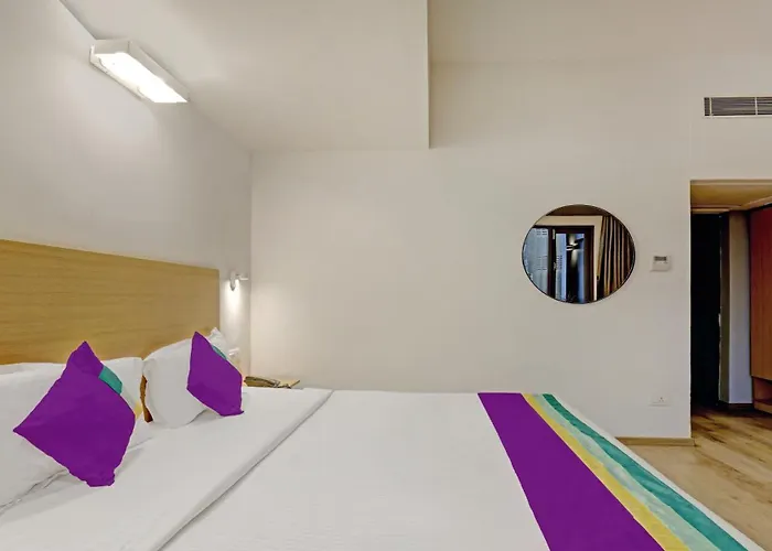 Itsy By Treebo - Vashistha Hotel Hyderabad
