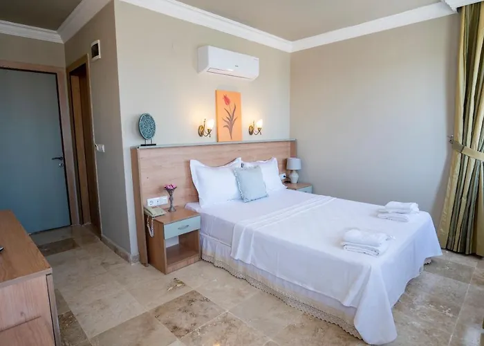 Ebruli otel Cunda Ayvalı