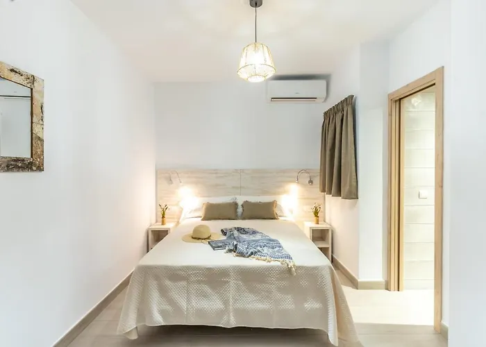 Hostal Rosell Boutique San Antonio 