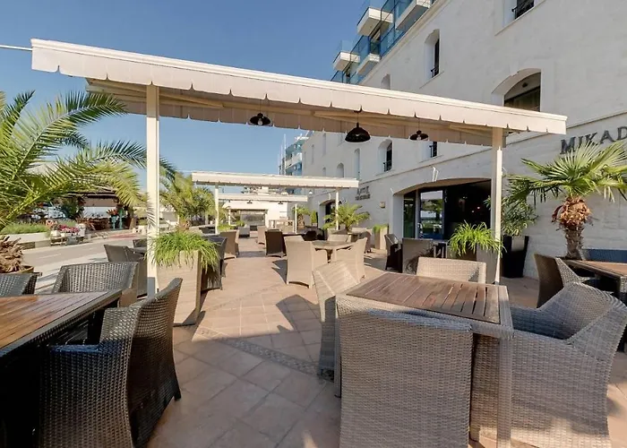Hotel Antik Balchik