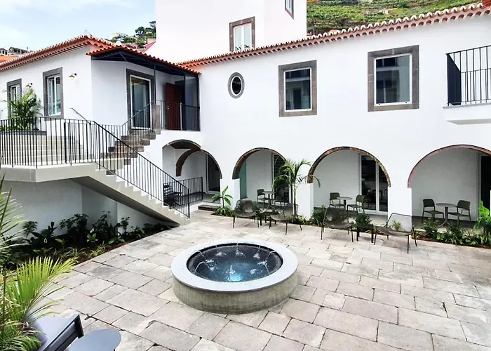 Pestana Fisherman Village Câmara de Lobos