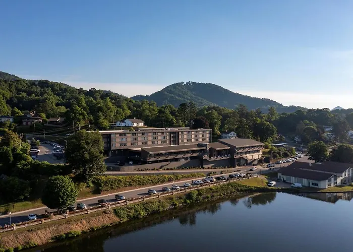 The Terrace Hotel At Lake Junaluska